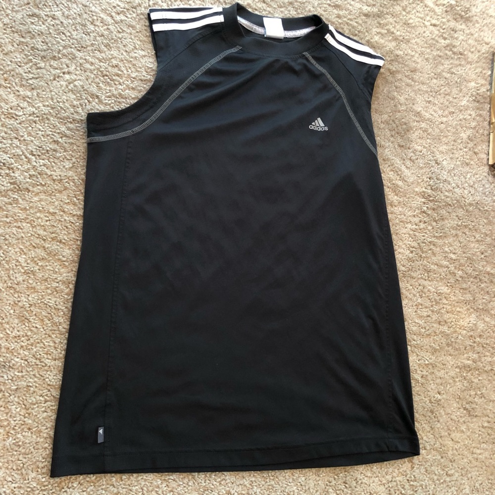 Black cut off muscle top never worn
